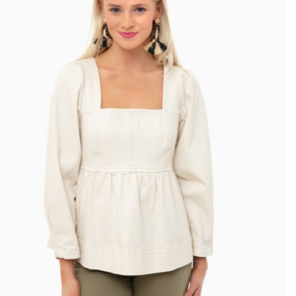 Cream puff sleeve top